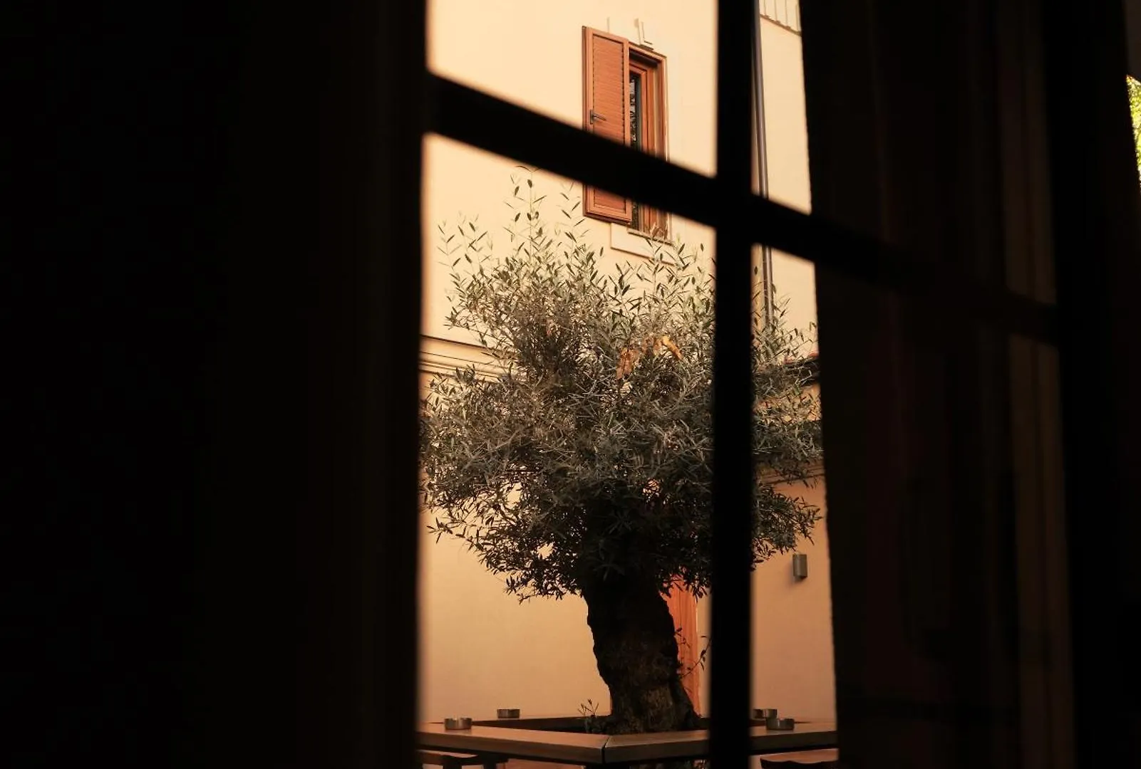 Faces & Places Boutique Hotel Tirana