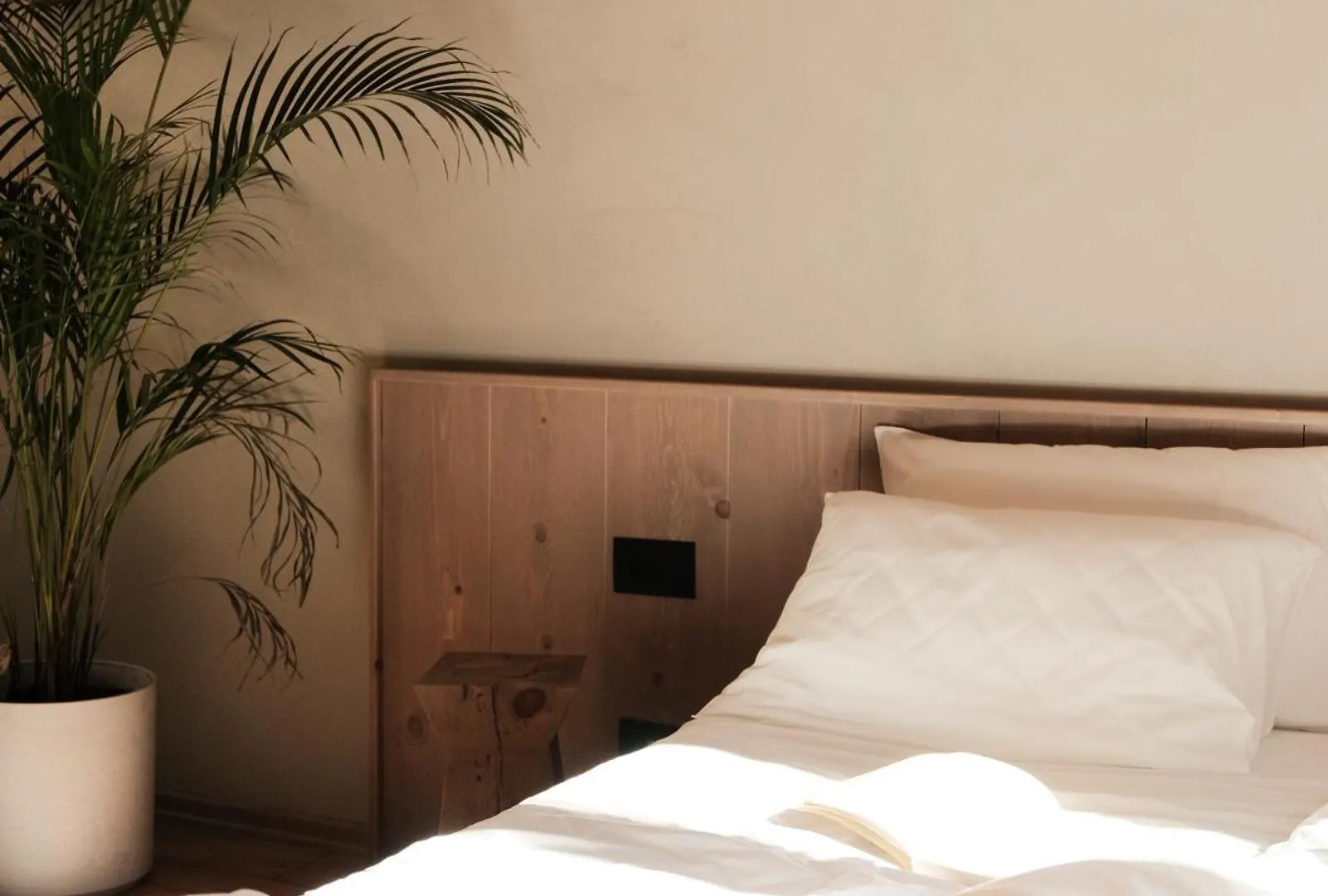 Faces & Places Boutique Hotel Tirana